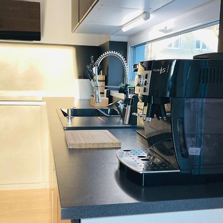 House Flow, 3 Room, Free 2 Parking Братислава Екстериор снимка