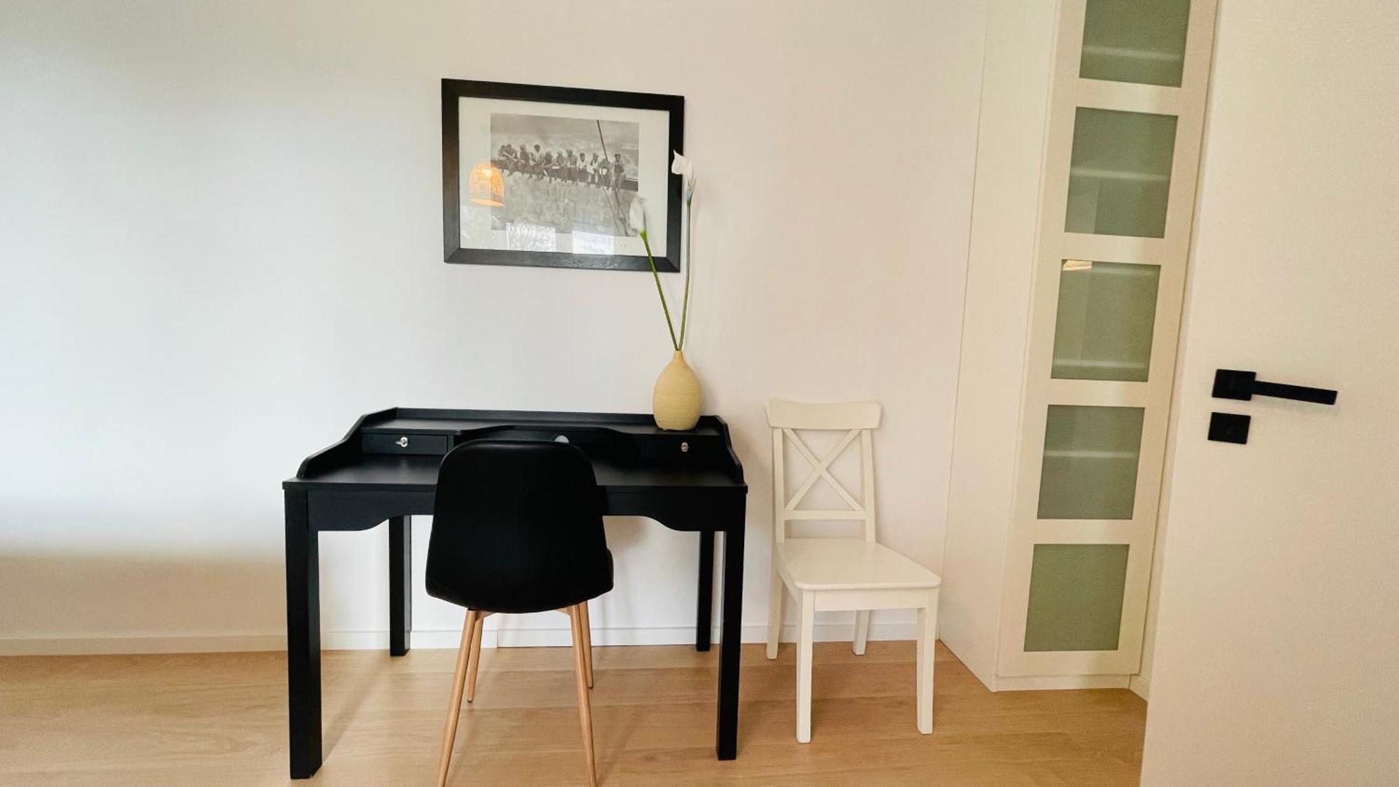 House Flow, 3 Room, Free 2 Parking Братислава Екстериор снимка