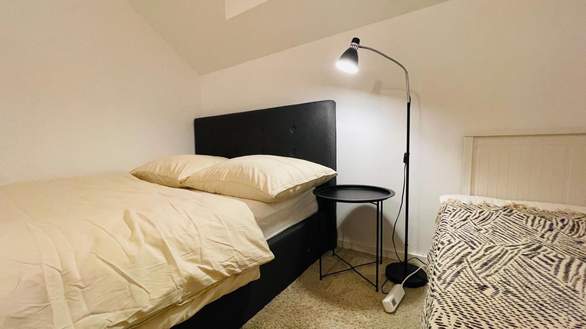 House Flow, 3 Room, Free 2 Parking Братислава Екстериор снимка