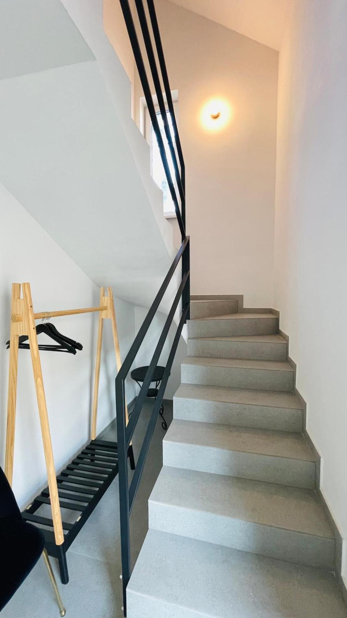 House Flow, 3 Room, Free 2 Parking Братислава Екстериор снимка