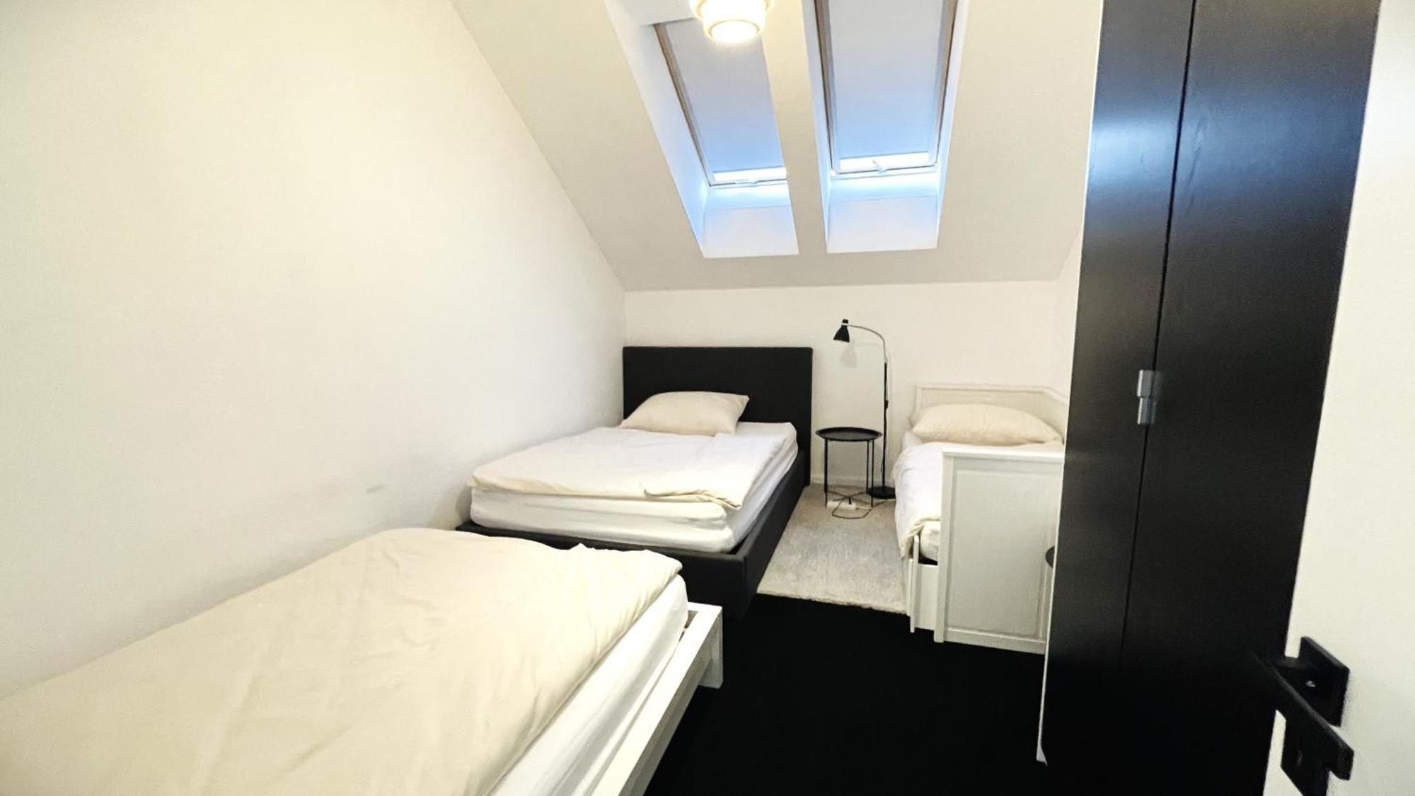 House Flow, 3 Room, Free 2 Parking Братислава Екстериор снимка