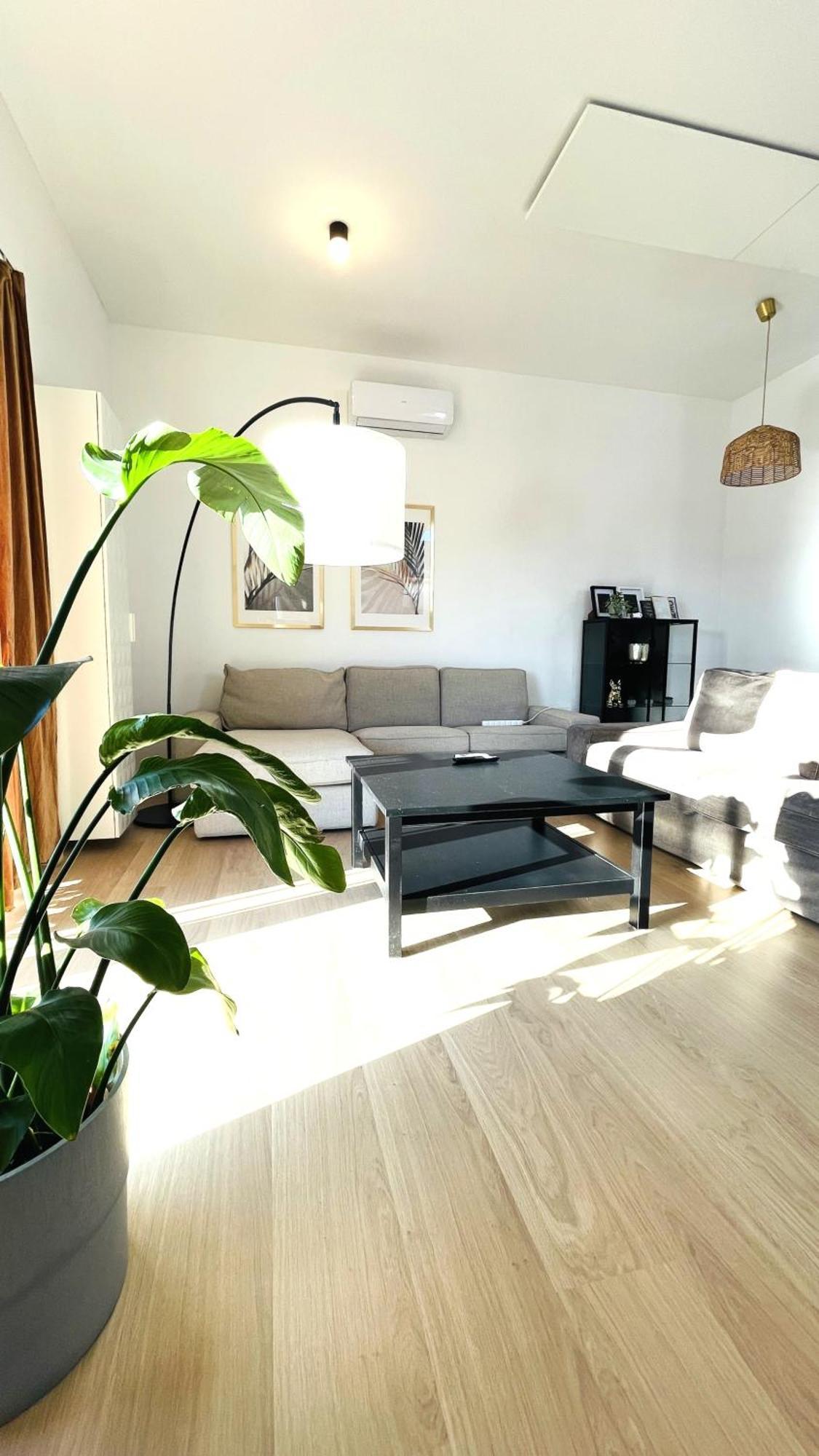 House Flow, 3 Room, Free 2 Parking Братислава Екстериор снимка